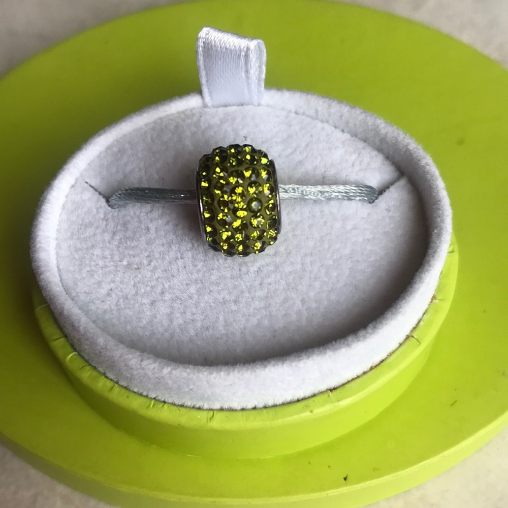 Green Swarovski crystal + Sterling silver bead